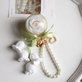 Women's Fashion Preserved Fresh Flower Keychain (Option: White Rose Pearl Style)